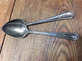 pr Roosevelt hotel silverplate teaspoons