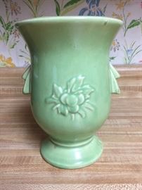McCoy Made in USA medium green planter with 1940-1950 mark