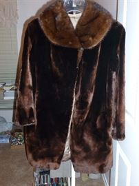 Gorgeous fur..I think sable w/mink collar