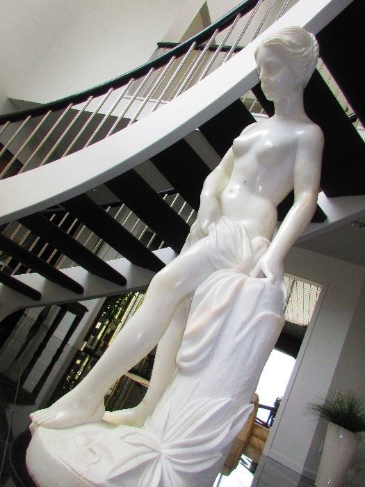 Lifesize Marble Statue of a Beauty