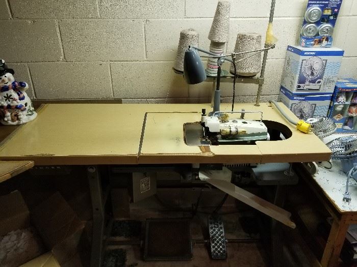 Singer Professional 1/2 HP Sewing Machine