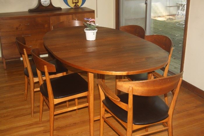 MCM DINING TABLE AND SERVER