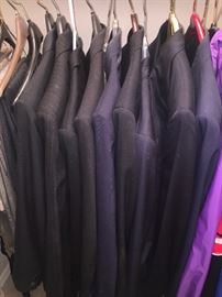  Very nice men's suits and one Texido 