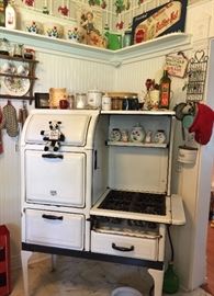 Wonderful antique cookstove in working order