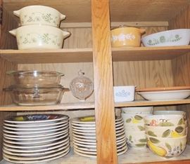 Pyrex, casseroles, Dish sets