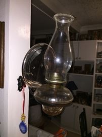 Wall mount oil lamp 