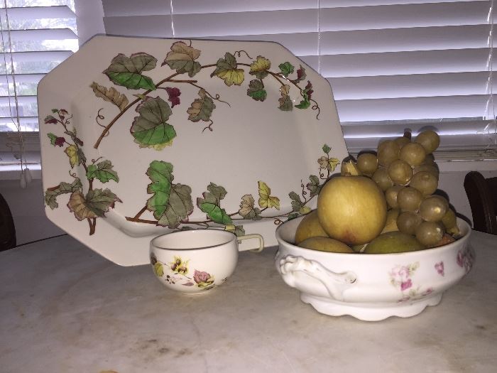 English porcelain Vines platter