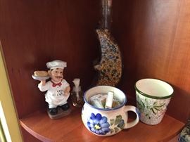 Pottery from Italy and Hungary.