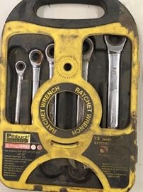 ratchet wrenches 
