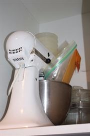 Kitchen Aide Mixer