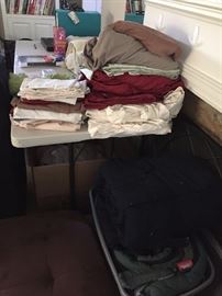 Sleeping bags, sheets, pillowcases and towels