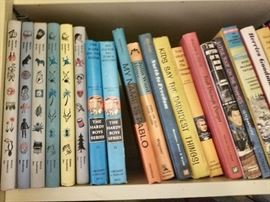 LOTS of Vintage Children's Books