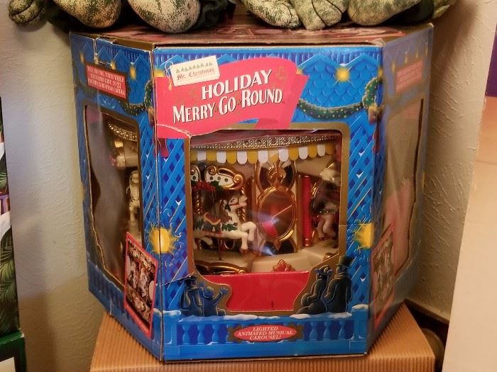 Mr. Christmas Holiday Carousel
