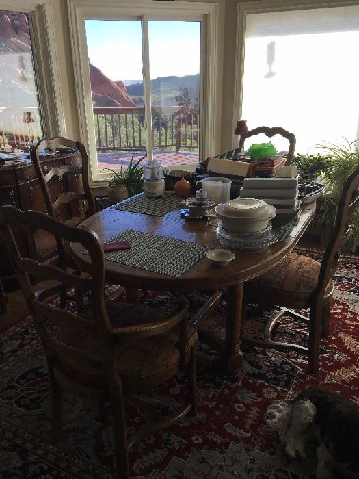 Kitchen table with 6 chairs