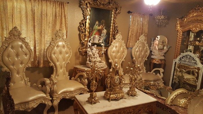 For gorgeous tall back chairs with svorski Crystal and cream-colored leather seats and back period very heavy quality and in good condition