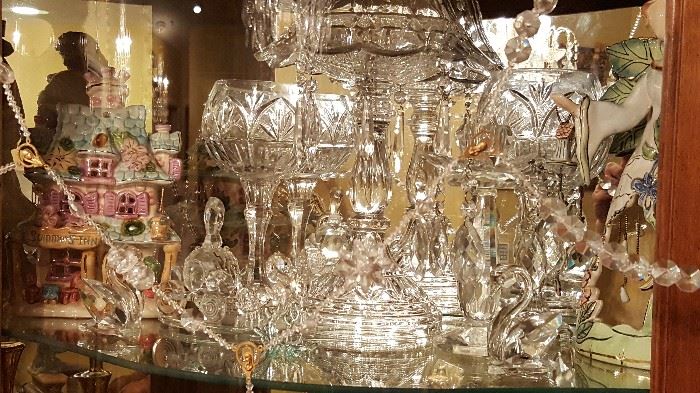Svorski Crystal, trinkets, glassware, China, antiques, vintage items, over 500 pieces that you can choose from at a very low price