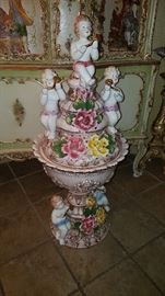 Italian Capodimonte with lid stance 38 in tall lid comes off for storage or used as planter