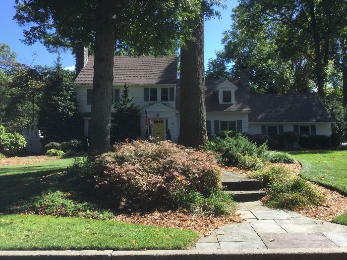 Country estate sale in Ramsey by attic to... starts on 9/29/2017