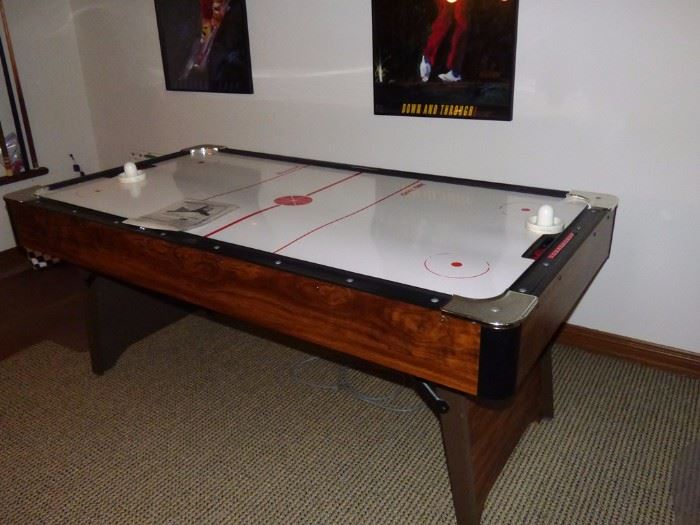 Brusnwick Air-hockey Table. 6' model