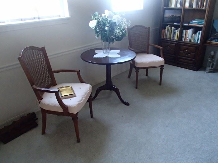 Chippendale tilt table, pair of chairs 