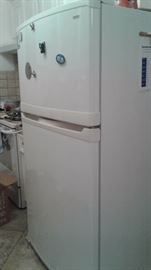 Kenmore Refrigerator 