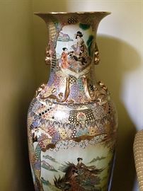 Exquisite Chinese Floor Vase