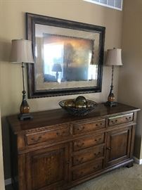 Stickley Dining Room Server, Pair of Beautiful Lamps, Decorative Center Piece and Artwork. 