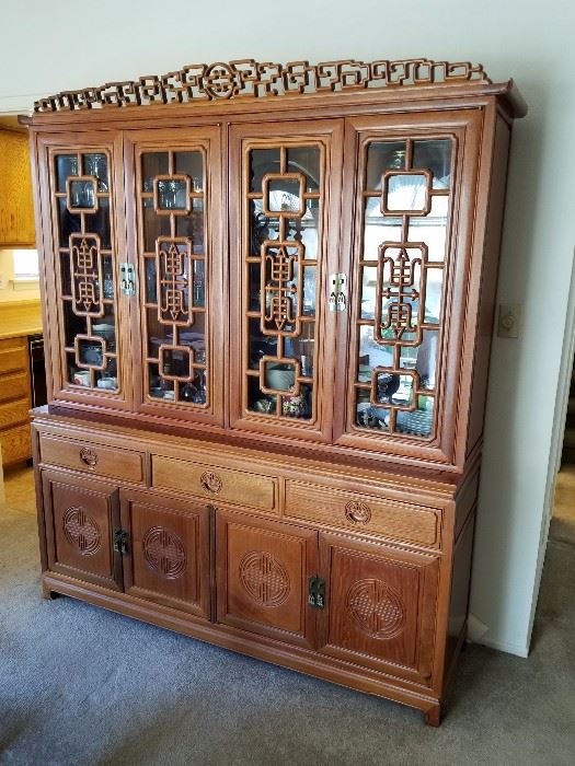 Beautiful Asian inspired china cabinet and hutch. Excellent condition