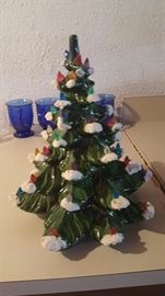 Retro lighted table top ceramic Christmas tree