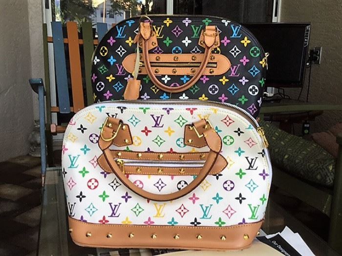 Louis Vuitton (Like new with tags) 