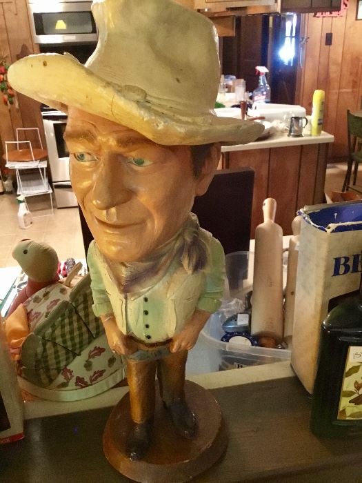 Saturday 50 off!! SUGAR PLUM ESTATE SALES... starts on 10/5/2017