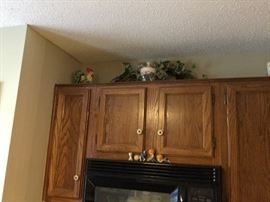 More decor in kitchen