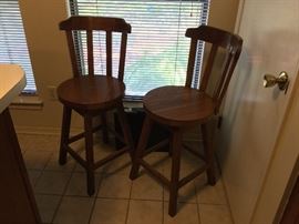 2 matching bar stools