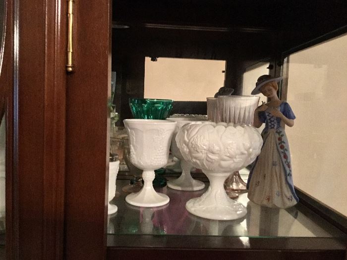 Some of the contents of the China cabinet