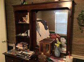 Dresser mirror
