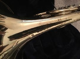 Some scratches on top side of horn