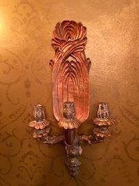 Wall sconce