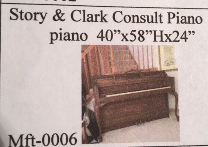 Story & Clark Consult Piano
