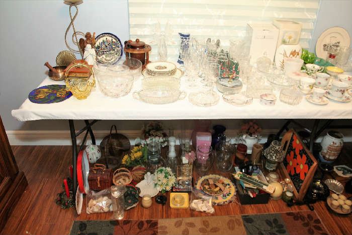 Knick Knacks, Candle Holders, Vases, Tea Cups and Saucers