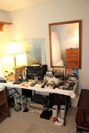 Stereo, Phones, Speakers, Mirror, Antennae, Small Electronics