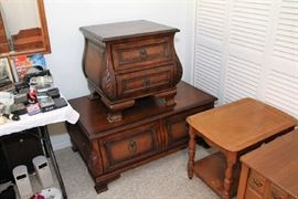 Coffee and End Tables, Oak End Tables