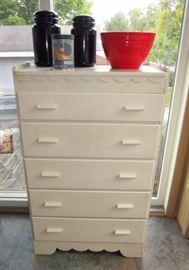 Painted white chest of drawers, canisters, nest of bowls (plastic)