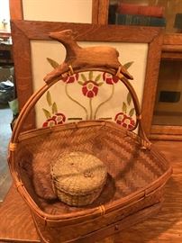 Basket with figurative handle 