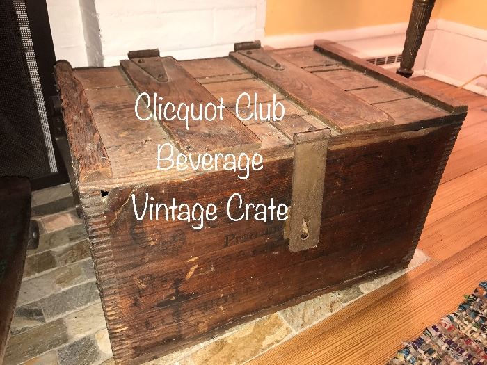 Clicquot Club Beverage Vintage Crate