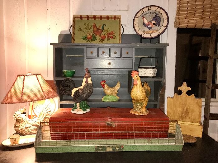 Chicken and rooster decor