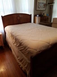 Art Deco double bed with nice mattresses