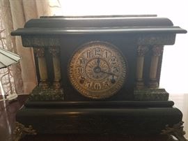 antique mantle clock