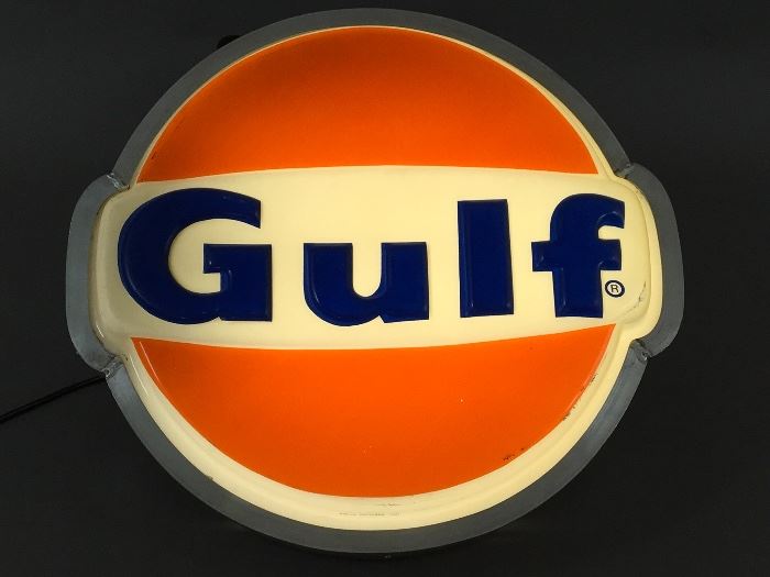 Lighted Gulf Oil Sign