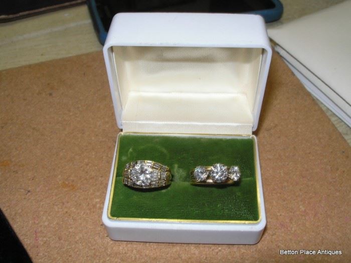 Both rings are a size 5