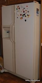 Amano Refrigerator